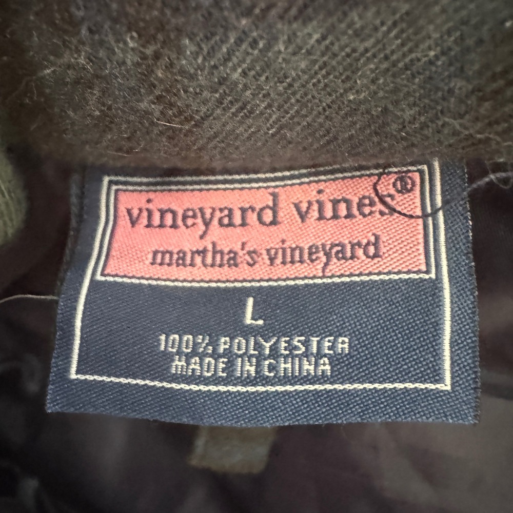 Vineyard Vines Black Watch Plaid Puffer Vest Mens Goose Down Navy Green - Picture 2 of 9